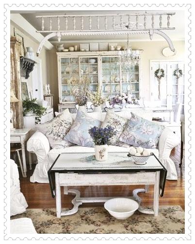 Shabby chic on Friday: shabby corner...