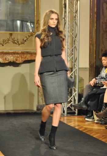 Milano Fashion Week. Les Copains f/w 2011-12.