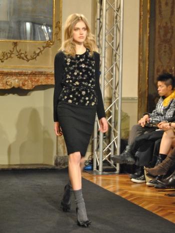 Milano Fashion Week. Les Copains f/w 2011-12.
