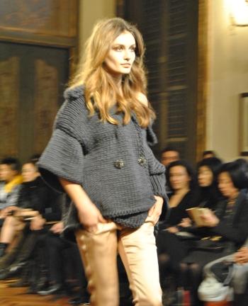 Milano Fashion Week. Les Copains f/w 2011-12.