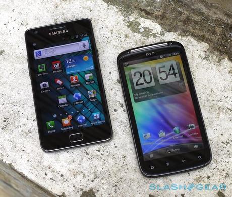 htc sensation vs samsung gsii review sg 6 Confronto tra HTC Sensation e Samsung Galaxy S 2