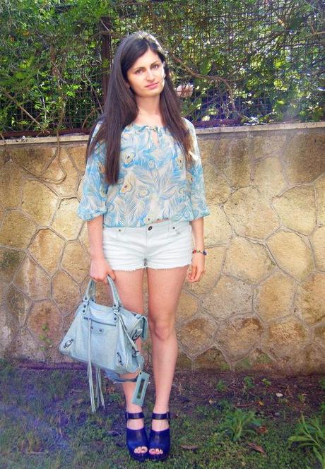 19/05/2011 Outfit: Turquoise tones