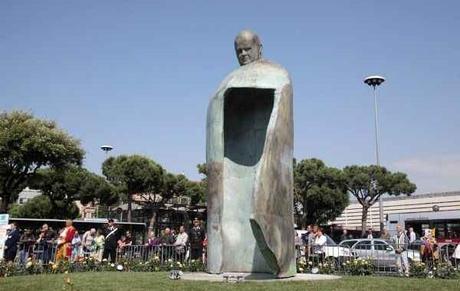 ROMA STATUA PAPA WOJTYLA/ Gianni Alemanno: “Sentiremo la gente”