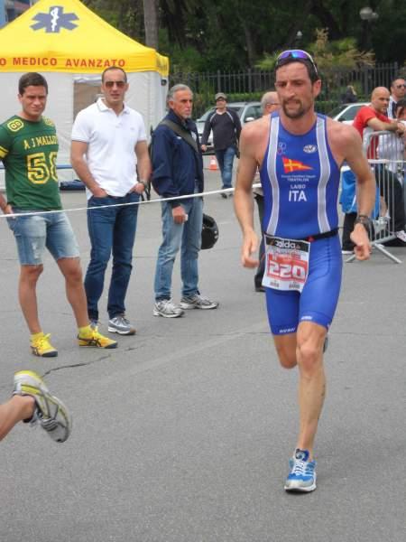 Circolo Canottieri Napoli al Triathlon di Bari