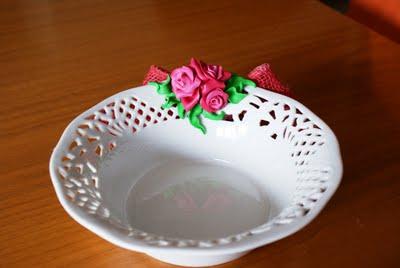 Come recuperare una porcellana rotta