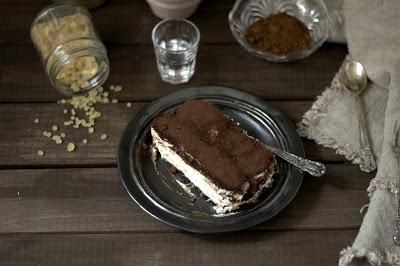 tiramisu al caffè greco e liquore di masticha tiramisu al caffè greco e liquore di masticha