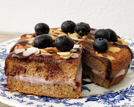Pancake alto e soffice con farina di cocco e cacao Pancake alto e soffice con farina di cocco e cacao