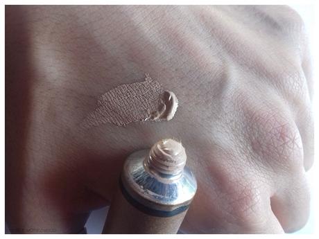 Dermacol fondotinta swatches Dermacol fondotinta swatches
