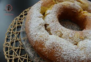 Ciambella alla crema pasticcera Ciambella alla crema pasticcera