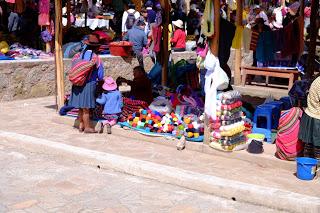 Perù: Cusco, Chinchero, le miniere di sale di Maras, Moray e Ollantaytambo Perù: Cusco, Chinchero, le miniere di sale di Maras, Moray e Ollantaytambo