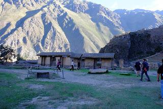 Perù: Cusco, Chinchero, le miniere di sale di Maras, Moray e Ollantaytambo Perù: Cusco, Chinchero, le miniere di sale di Maras, Moray e Ollantaytambo