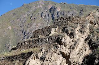 Perù: Cusco, Chinchero, le miniere di sale di Maras, Moray e Ollantaytambo Perù: Cusco, Chinchero, le miniere di sale di Maras, Moray e Ollantaytambo