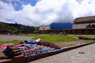 Perù: Cusco, Chinchero, le miniere di sale di Maras, Moray e Ollantaytambo Perù: Cusco, Chinchero, le miniere di sale di Maras, Moray e Ollantaytambo