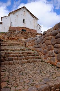 Perù: Cusco, Chinchero, le miniere di sale di Maras, Moray e Ollantaytambo Perù: Cusco, Chinchero, le miniere di sale di Maras, Moray e Ollantaytambo