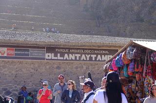 Perù: Cusco, Chinchero, le miniere di sale di Maras, Moray e Ollantaytambo Perù: Cusco, Chinchero, le miniere di sale di Maras, Moray e Ollantaytambo