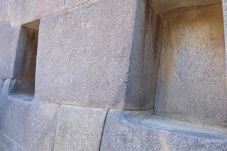 Perù: Cusco, Chinchero, le miniere di sale di Maras, Moray e Ollantaytambo Perù: Cusco, Chinchero, le miniere di sale di Maras, Moray e Ollantaytambo