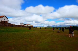 Perù: Cusco, Chinchero, le miniere di sale di Maras, Moray e Ollantaytambo Perù: Cusco, Chinchero, le miniere di sale di Maras, Moray e Ollantaytambo