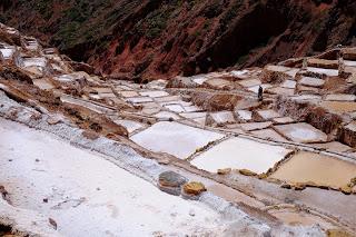 Perù: Cusco, Chinchero, le miniere di sale di Maras, Moray e Ollantaytambo Perù: Cusco, Chinchero, le miniere di sale di Maras, Moray e Ollantaytambo