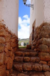 Perù: Cusco, Chinchero, le miniere di sale di Maras, Moray e Ollantaytambo Perù: Cusco, Chinchero, le miniere di sale di Maras, Moray e Ollantaytambo