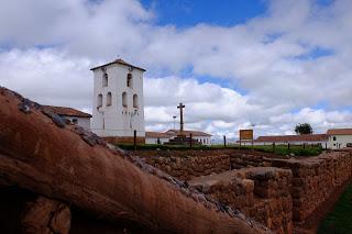 Perù: Cusco, Chinchero, le miniere di sale di Maras, Moray e Ollantaytambo Perù: Cusco, Chinchero, le miniere di sale di Maras, Moray e Ollantaytambo