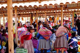 Perù: Cusco, Chinchero, le miniere di sale di Maras, Moray e Ollantaytambo Perù: Cusco, Chinchero, le miniere di sale di Maras, Moray e Ollantaytambo