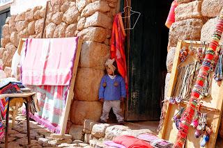 Perù: Cusco, Chinchero, le miniere di sale di Maras, Moray e Ollantaytambo Perù: Cusco, Chinchero, le miniere di sale di Maras, Moray e Ollantaytambo