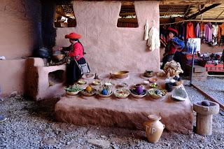 Perù: Cusco, Chinchero, le miniere di sale di Maras, Moray e Ollantaytambo Perù: Cusco, Chinchero, le miniere di sale di Maras, Moray e Ollantaytambo