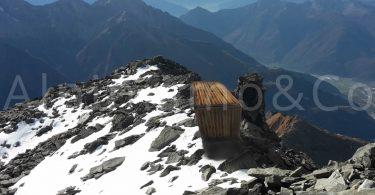 Un nuovo bivacco per il pizzo Galleggione Un nuovo bivacco per il pizzo Galleggione
