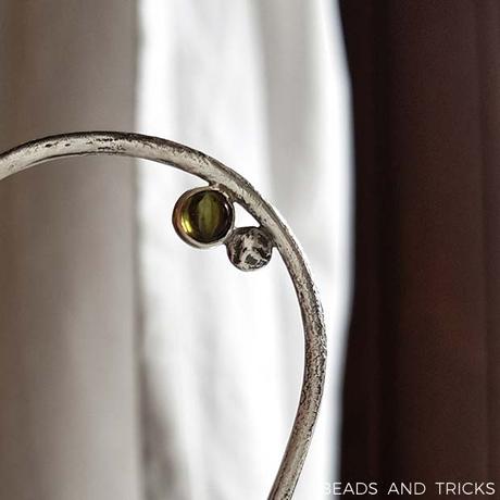 Collana con pietra incastonata in argento Collana con pietra incastonata in argento