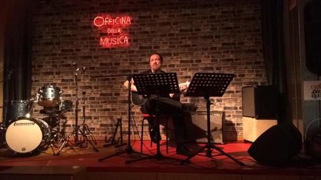 ALESSIO BRUNIALTI, in occasione del suo 45° compleanno, si racconta attraverso la MUSICA che ha ascoltato, suonato e cantato. Serata alla Officina della Musica di Via Giulini 14, Como, 13 giugno 2018, Audio di 1 h e 45 minuti ALESSIO BRUNIALTI, in occasione del suo 45° compleanno, si racconta attraverso la MUSICA che ha ascoltato, suonato e cantato. Serata alla Officina della Musica di Via Giulini 14, Como, 13 giugno 2018, Audio di 1 h e 45 minuti