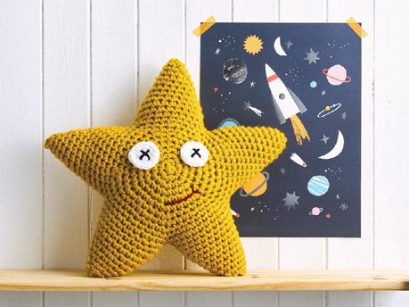 C’era una volta… la Stella Strana – Simply Crochet 71 crochet star amigurumi kate alinari