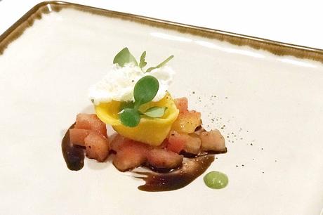 Centro. Ristorante dove la pasta fresca è di casa Centro. Ristorante dove la pasta fresca è di casa