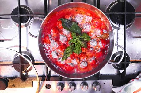 Polpettine di vitellone con melanzane affumicate Polpettine di vitellone con melanzane affumicate