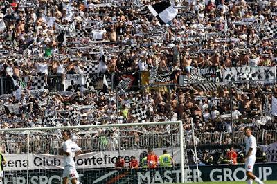 Curva Mare Cesena: 'Una storia nuova da scrivere senza Lugaresi' Curva Mare Cesena: 'Una storia nuova da scrivere senza Lugaresi'
