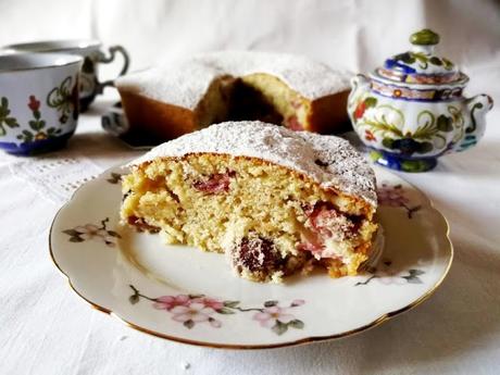 TORTA CILIEGIE E NOCCIOLE TORTA CILIEGIE E NOCCIOLE