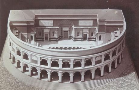 Teatro romano di Ercolano: fu il primo edificio ad emergere dalla cenere del Vesuvio Teatro romano di Ercolano: fu il primo edificio ad emergere dalla cenere del Vesuvio