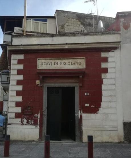 Teatro romano di Ercolano: fu il primo edificio ad emergere dalla cenere del Vesuvio Teatro romano di Ercolano: fu il primo edificio ad emergere dalla cenere del Vesuvio