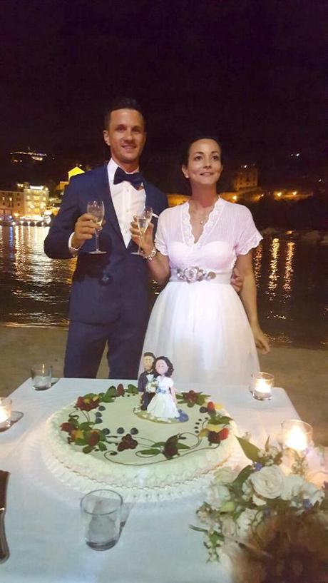 Il cake topper di Laura – col vestito ‘vintage’ cake topper di Laura col vestito vintage
