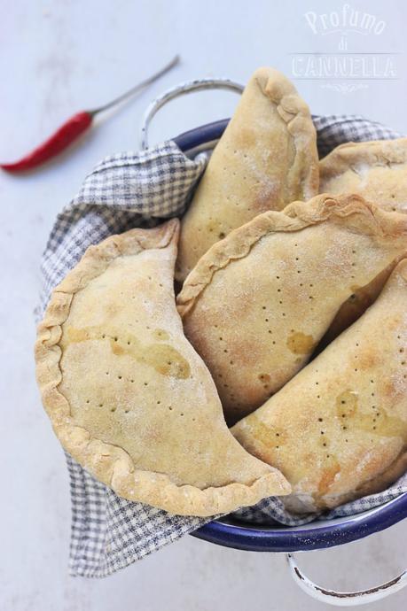 Falagoni lucani – rustici alle verdure di nonna Concetta Ricetta della Basilicata: i falagoni