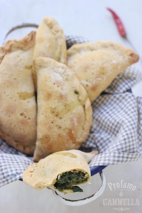 Falagoni lucani – rustici alle verdure di nonna Concetta Falagoni della Basilicata