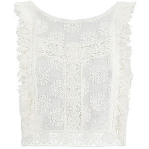 LOOKS: How to wear blouses with romantic details LOOKS: How to wear blouses with romantic details