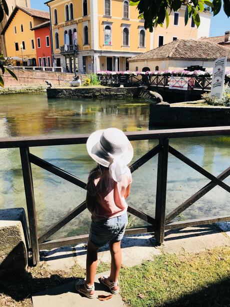 Bibione con i bambini: mare e relax formato famiglia (e angoli super romantici) Bibione con i bambini: mare e relax formato famiglia (e angoli super romantici)