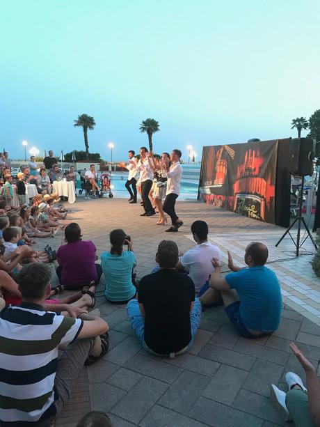 Bibione con i bambini: mare e relax formato famiglia (e angoli super romantici) Bibione con i bambini: mare e relax formato famiglia (e angoli super romantici)