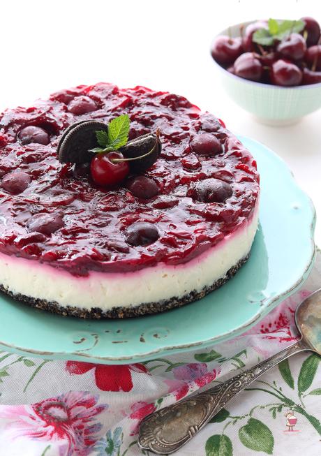 Cheesecake con oreo e ciliege senza cottura Cheesecake con oreo e ciliege senza cottura