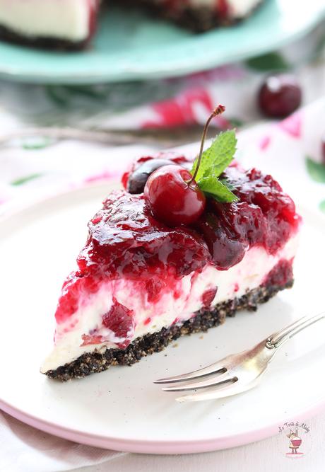 Cheesecake con oreo e ciliege senza cottura Cheesecake con oreo e ciliege senza cottura