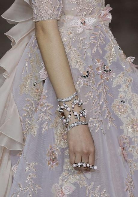 COLOR TREND: LILAC SHADES FOR SUMMER COLOR TREND: LILAC SHADES FOR SUMMER