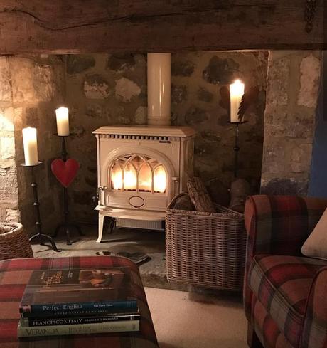 Uno strepitoso cottage inglese L'immagine può contenere: spazio al chiuso