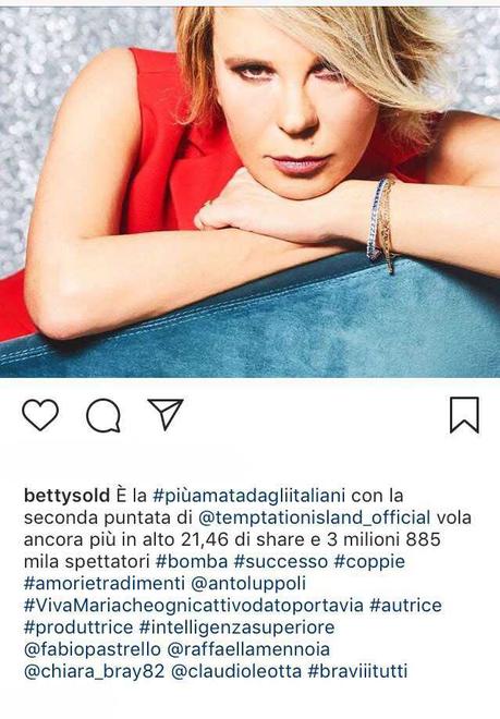 Temptation Island: la risposta sarcastica di Filippo Bisciglia alla “dimenticanza” del braccio destro di Maria De Filippi Maria De Filippi Betty Soldati e Filippo Bisciglia