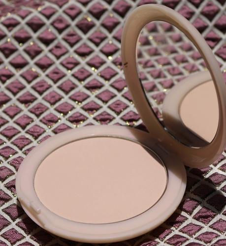 NUOVA FLUFFY MATTE! Come scegliere la cirpia Neve Cosmetics adatta a te NUOVA FLUFFY MATTE! Come scegliere la cirpia Neve Cosmetics adatta a te