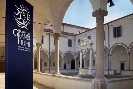 UNA VACANZA DA “NOVELLE ARCHEOLOGHE” UNA VACANZA DA “NOVELLE ARCHEOLOGHE”